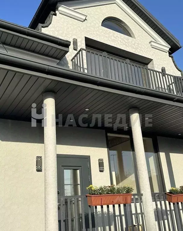 Дом в Краснодарский край, Армавир ул. Кропоткина, 1 (315 м) - Фото 1
