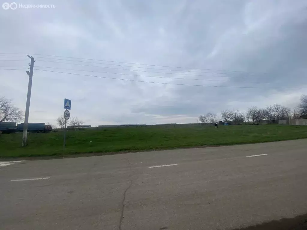 Участок в Новокубанский район, Верхнекубанское сельское поселение, ... - Фото 1