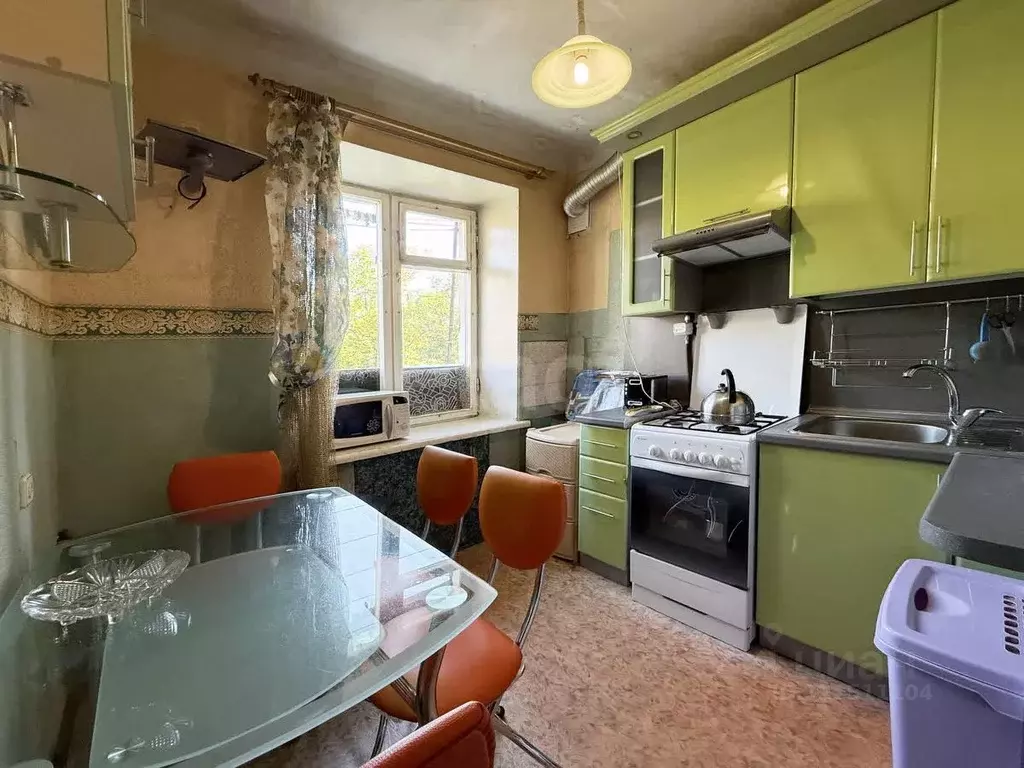 2-к кв. Башкортостан, Уфа Первомайская ул., 53 (41.8 м) - Фото 1