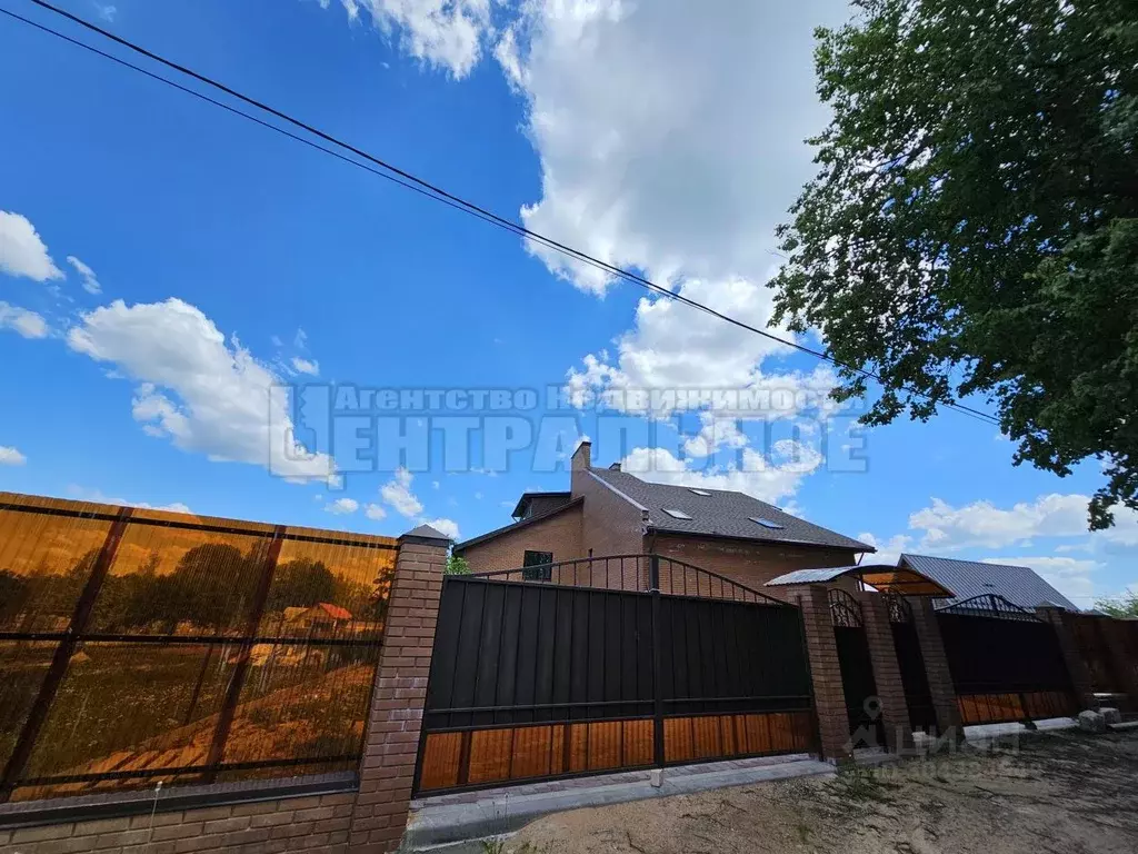 Дом в Смоленская область, Смоленск пос. Одинцово, 96 (600 м) - Фото 0