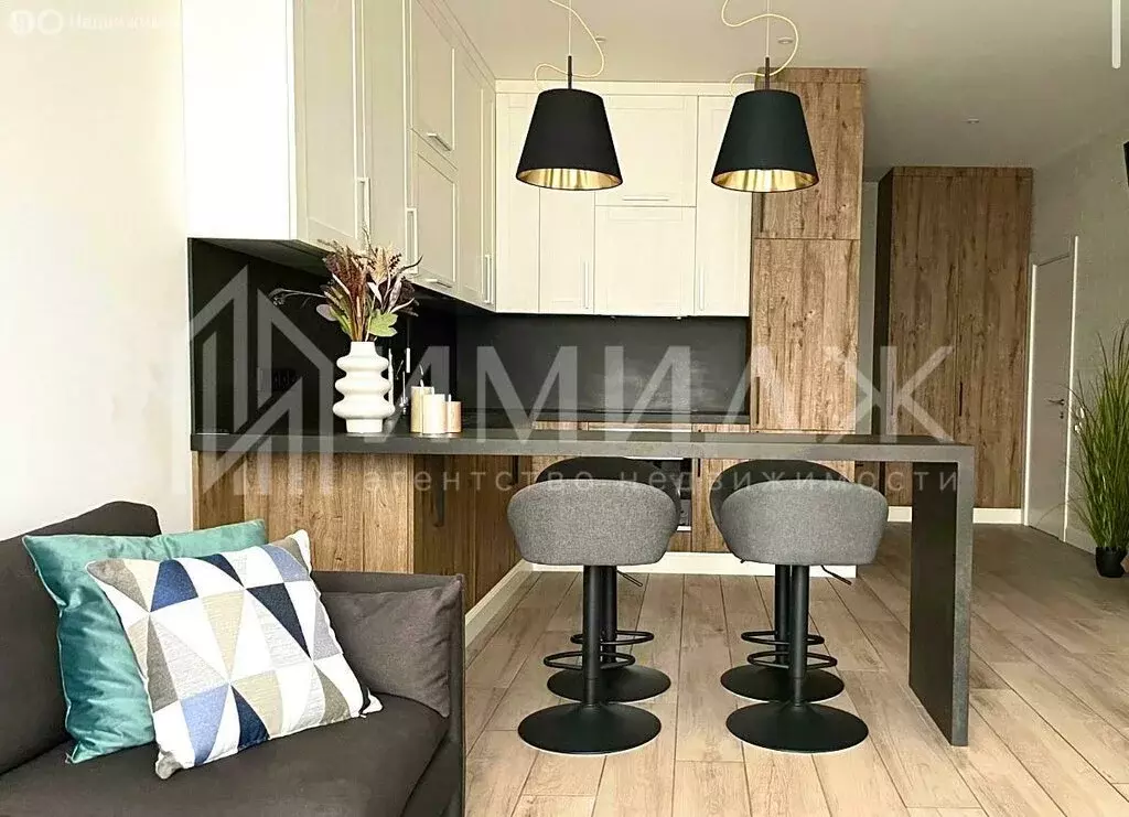 2-комнатная квартира: Сочи, улица Ленина, 298Бк4 (88 м) - Фото 1