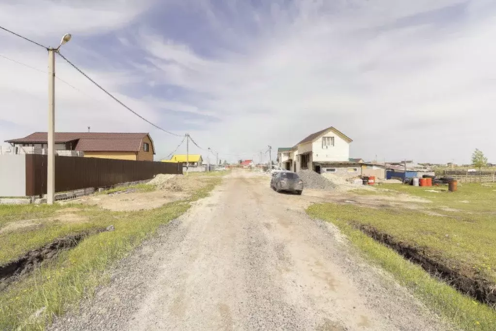 Участок в Тюменская область, Тюменский район, д. Есаулова, Клюква кп  ... - Фото 1