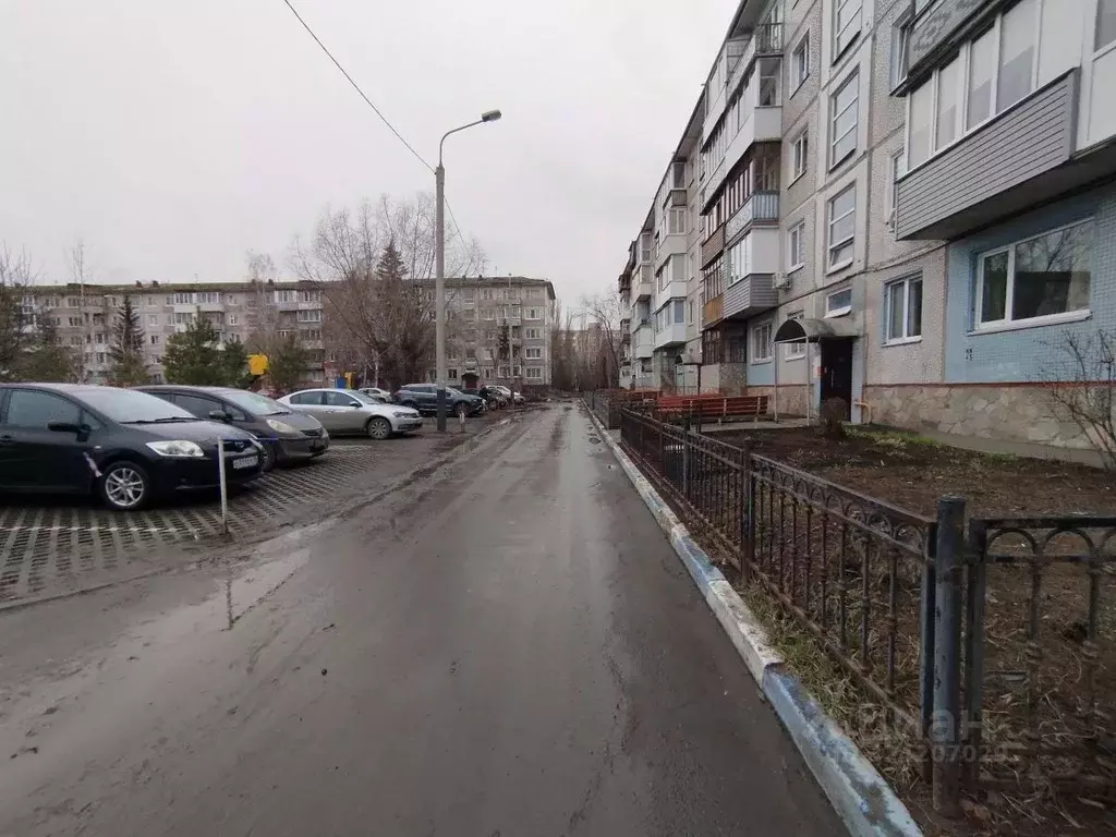 3-к кв. Омская область, Омск 3-й мкр, ул. Путилова, 13 (64.0 м) - Фото 1