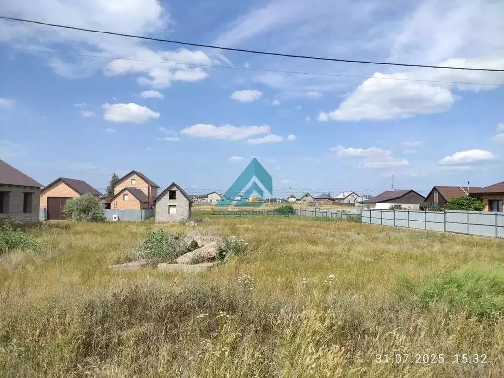 Участок в Оренбургская область, Оренбургский район, Экспериментальный ... - Фото 0