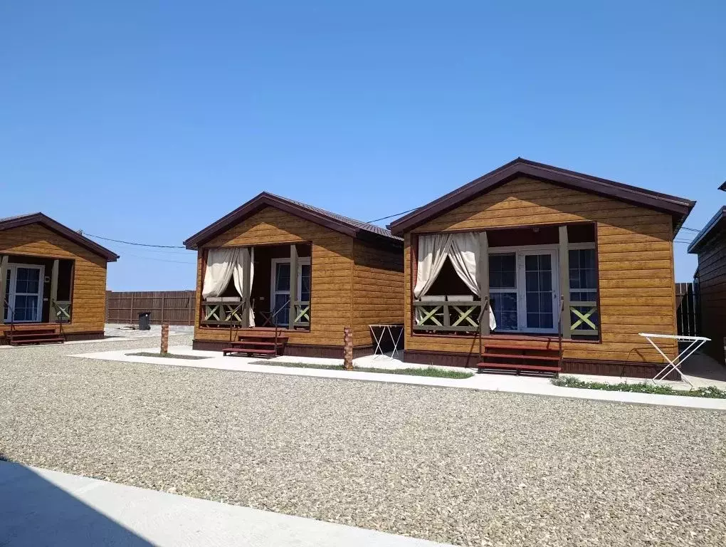 Дом в Краснодарский край, Темрюкский район, Фонталовское с/пос, пос. ... - Фото 1