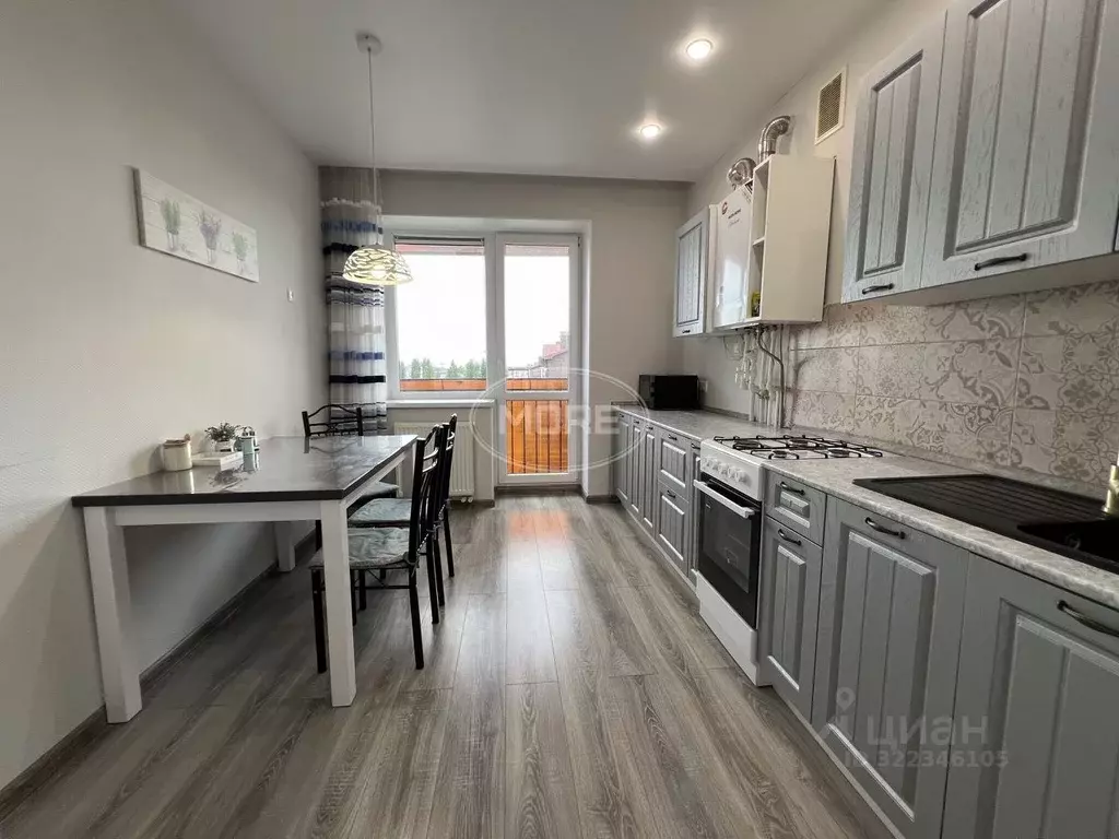 2-к кв. Калининградская область, Пионерский ш. Калининградское, 17Б ... - Фото 1