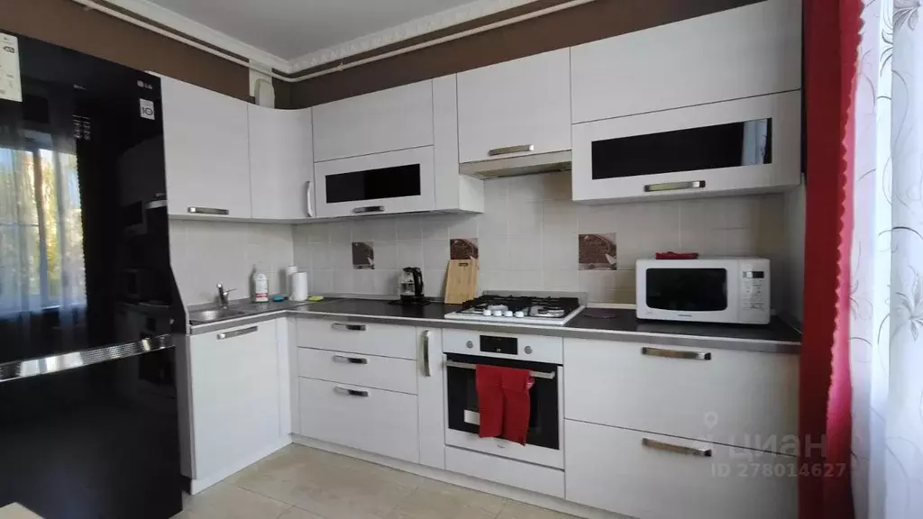 2-к кв. Ростовская область, Волгодонск ул. Черникова, 28 (59.0 м) - Фото 0