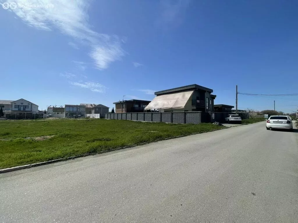 Участок в Заозёрное, улица Чкалова, 3А (8 м) - Фото 1