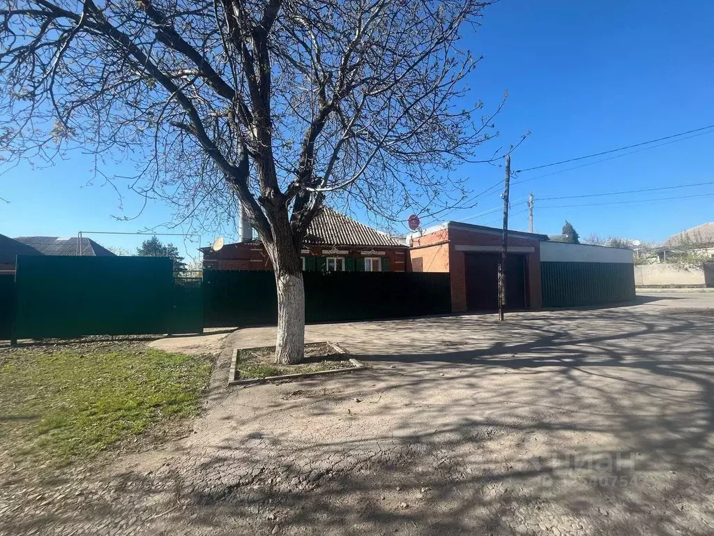 Дом в Ростовская область, Таганрог ул. 3-я Линия, 260 (63 м) - Фото 1