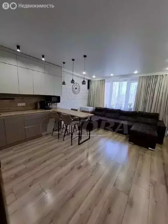 3-комнатная квартира: Тюмень, Заречный проезд, 37к1 (83 м) - Фото 1