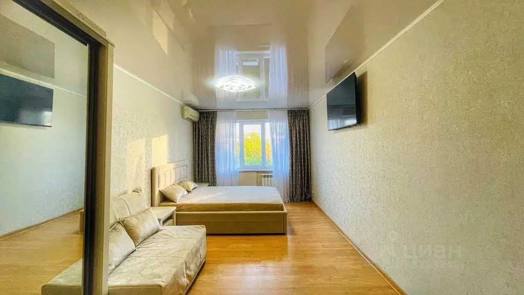 2-к кв. Краснодарский край, Геленджик ул. Тельмана, 7 (47.0 м) - Фото 0