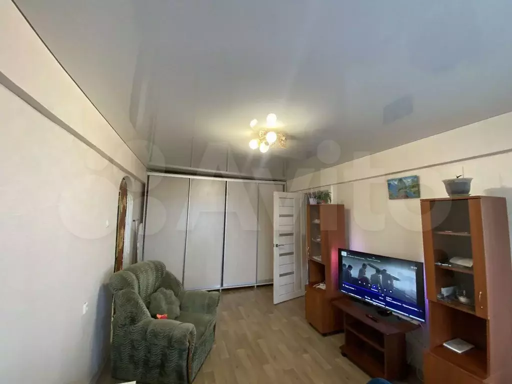 4-к. квартира, 60 м, 5/5 эт. - Фото 0