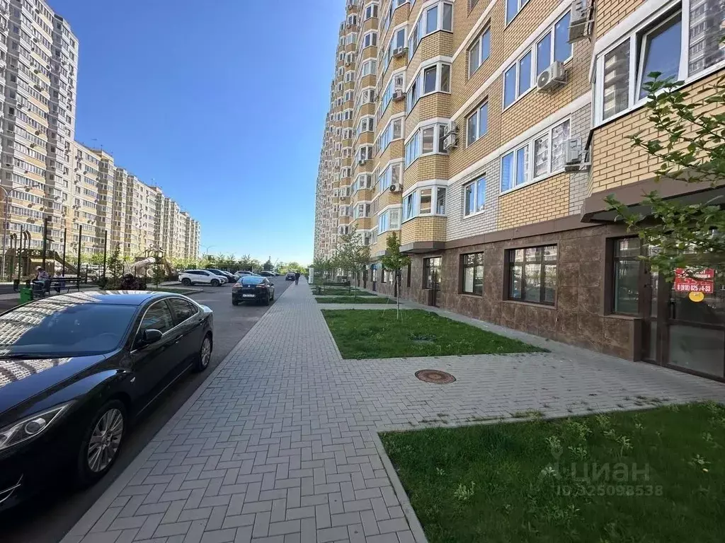 Торговая площадь в Краснодарский край, Краснодар ул. Красных Партизан, ... - Фото 2