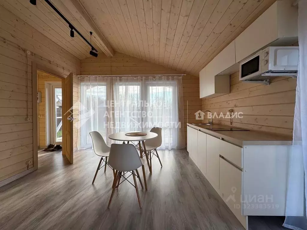 Дом в Рязанская область, Рязанский муниципальный округ, с. Кораблино, ... - Фото 1