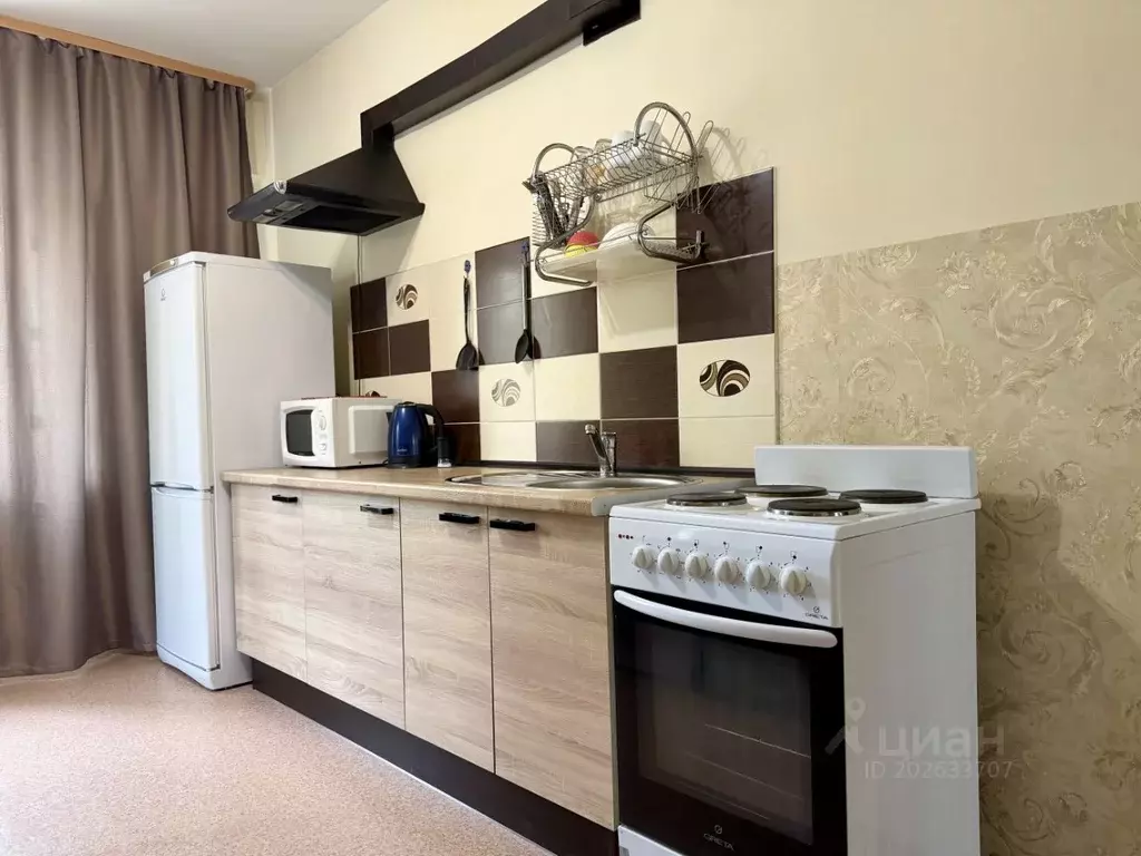1-к кв. Бурятия, Улан-Удэ ул. Цивилева, 42 (42.0 м) - Фото 1