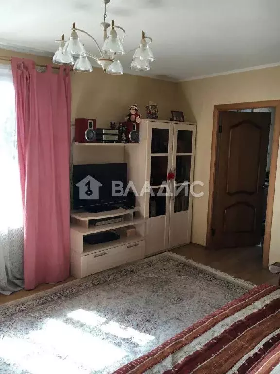 Продается 3-комнатная квартира - Фото 1