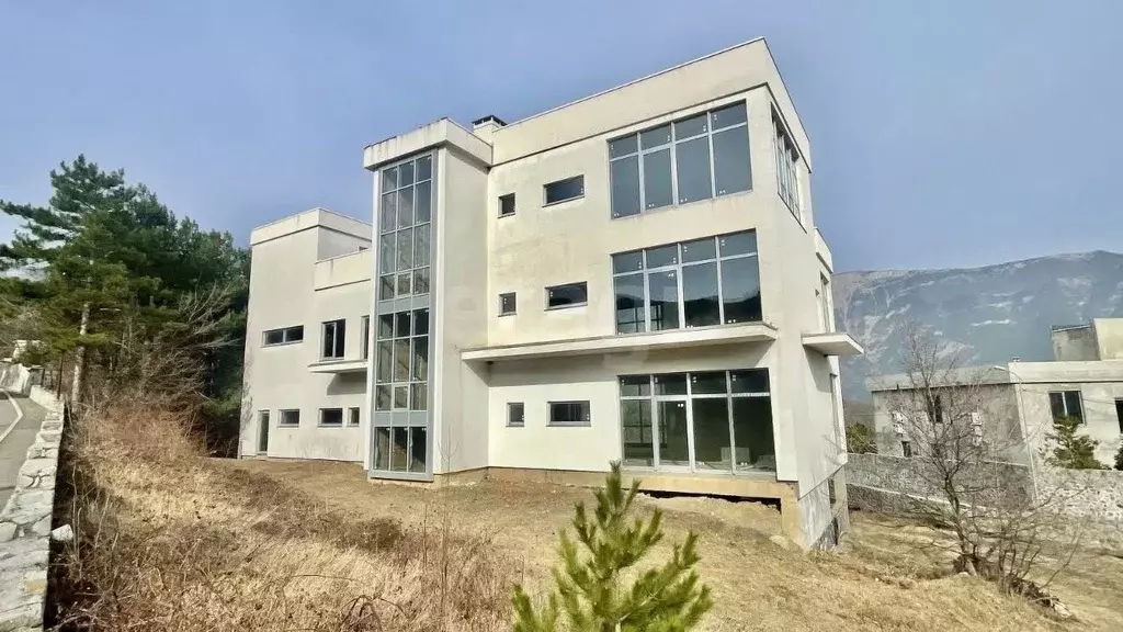 Дом в Крым, Ялта муниципальный округ, Виноградное пгт ул. Магоби-2, 1Б ... - Фото 1