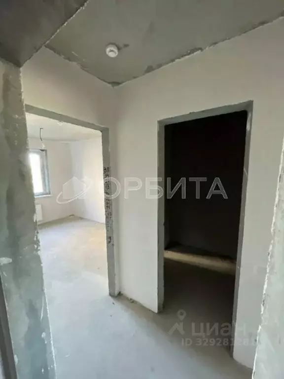 3-к кв. Тюменская область, Тюмень ул. Алматинская, 12 (64.3 м) - Фото 1