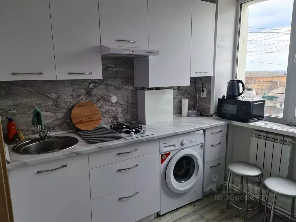 1-к кв. Воронежская область, Богучар ул. Карла Маркса, 36 (33.0 м) - Фото 1