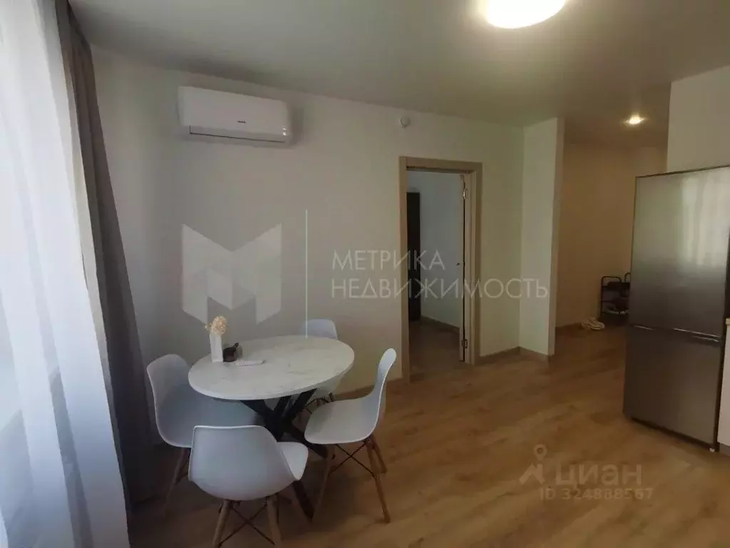 1-к кв. Тюменская область, Тюмень ул. Новоселов, 92 (33.5 м) - Фото 1