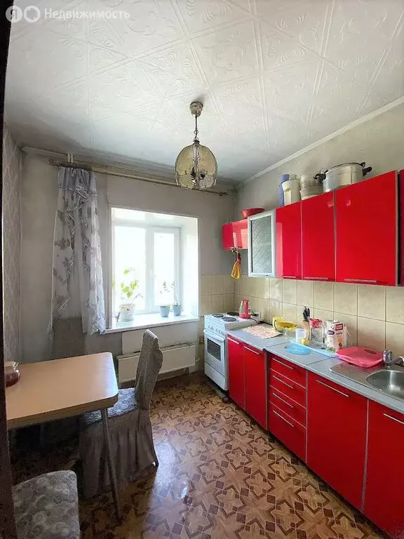 2-комнатная квартира: Кызыл, улица Каа-Хем, 90 (50 м) - Фото 0