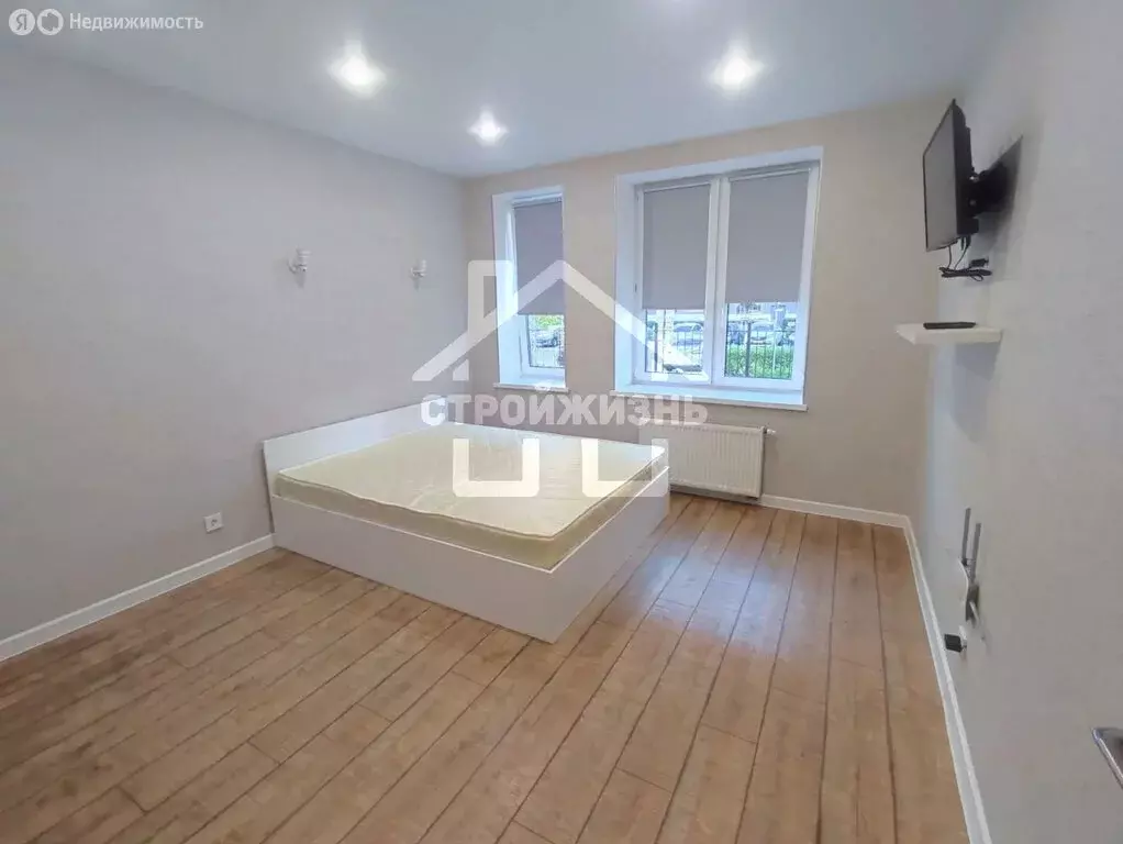 1-комнатная квартира: Екатеринбург, Лучистая улица, 4 (38 м) - Фото 1