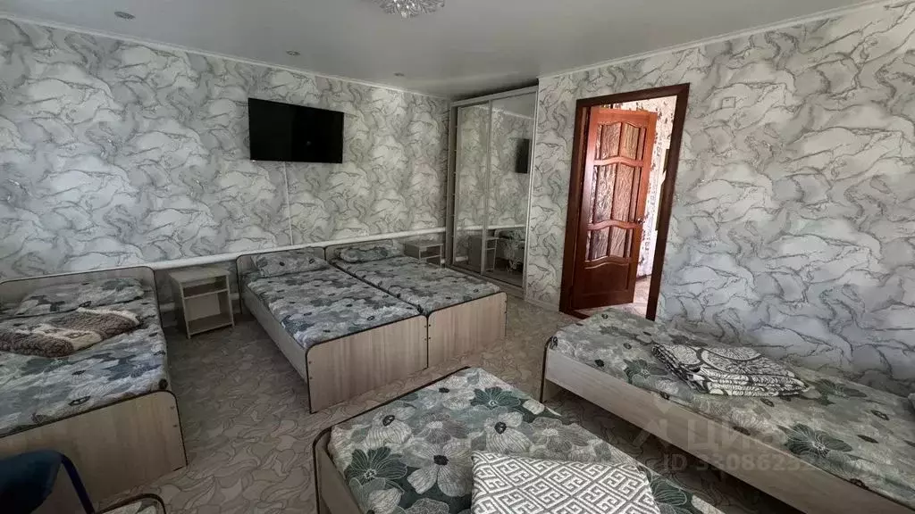 Дом в Оренбургская область, Соль-Илецк Овражная ул., 33 (100 м) - Фото 2