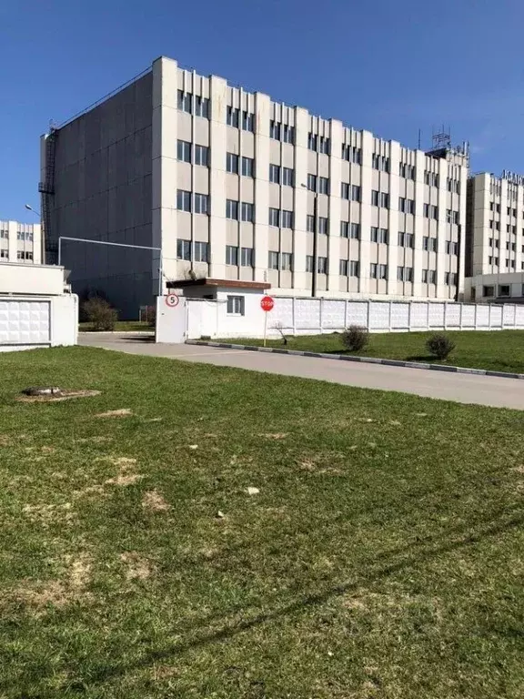 Склад в Калужская область, Калуга Тарутинская ул., 171Б (1200 м) - Фото 1