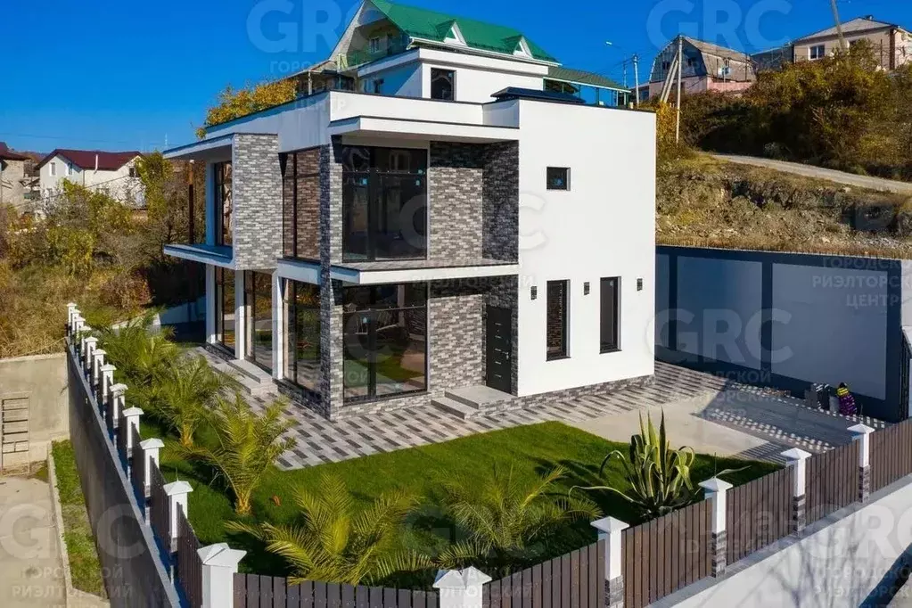 Дом в Краснодарский край, Сочи городской округ, с. Сергей-Поле ул. ... - Фото 1