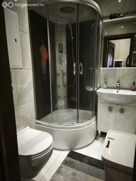 2-комнатная квартира: посёлок городского типа Новозавидовский, ... - Фото 1