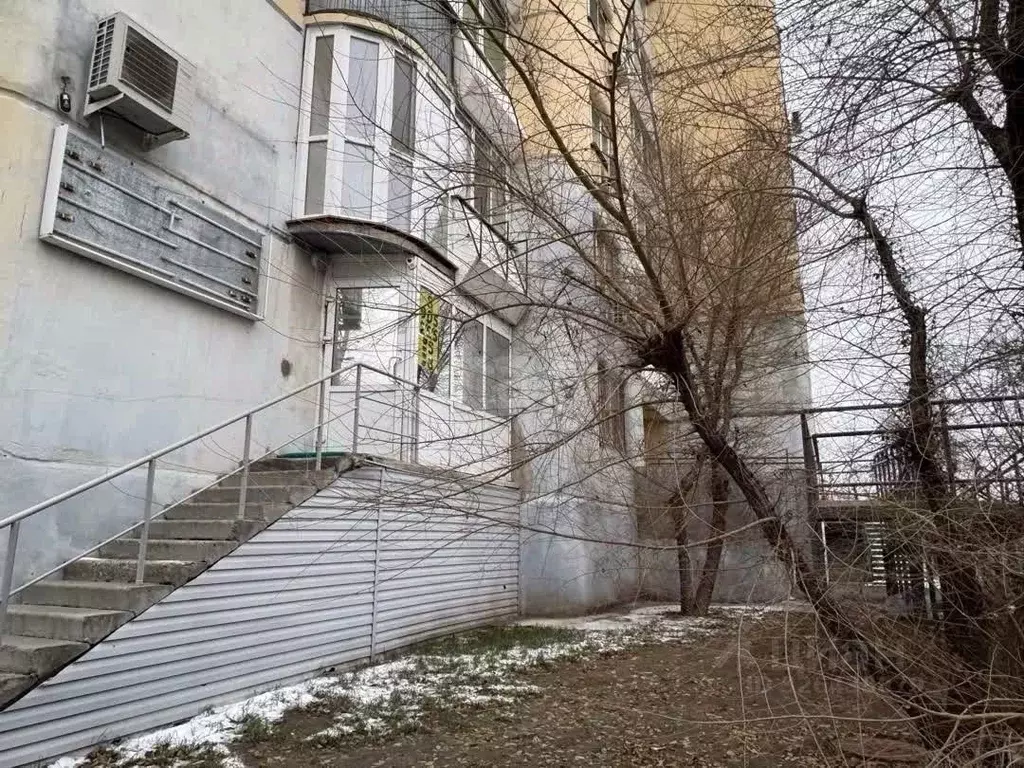Помещение свободного назначения в Тюменская область, Тюмень ул. ... - Фото 2