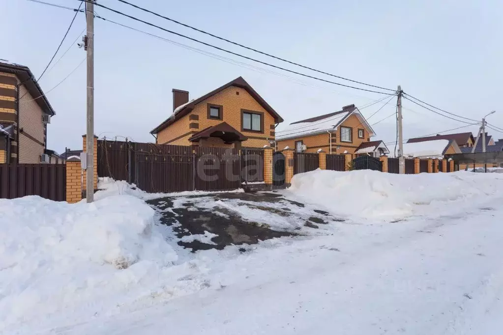 Дом в Башкортостан, Уфимский район, с. Михайловка ул. Мандариновая, 10 ... - Фото 1