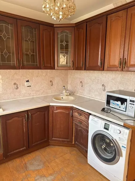 2-к. квартира, 56 м, 2/9 эт. - Фото 1