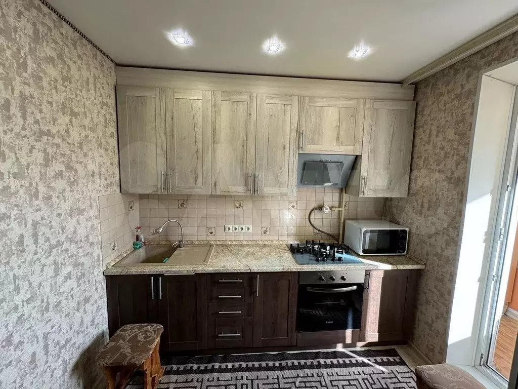 2-к. квартира, 50 м, 4/5 эт. - Фото 0