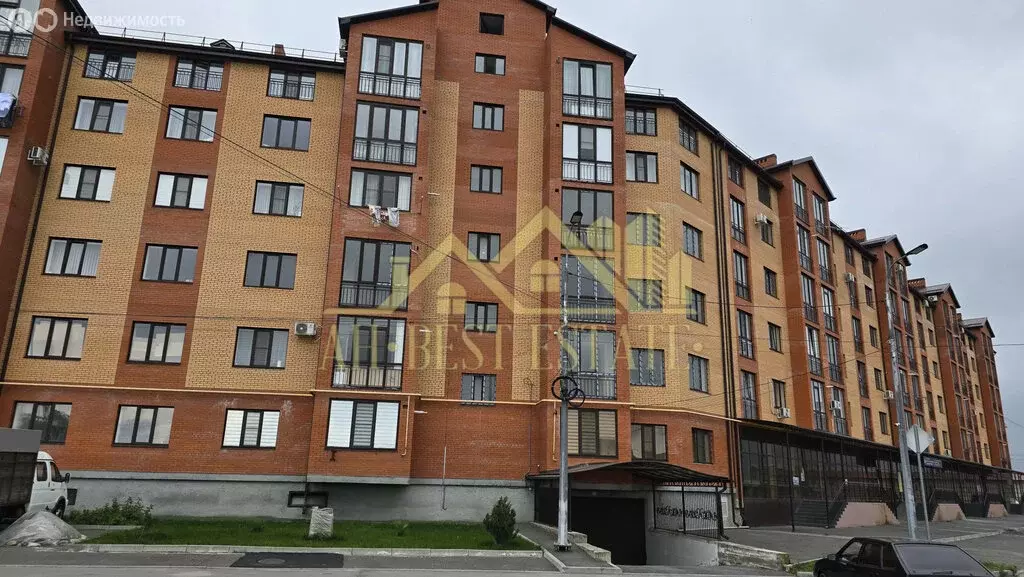 1-комнатная квартира: Владикавказ, улица Билара Кабалоева, 20А (52 м) - Фото 0