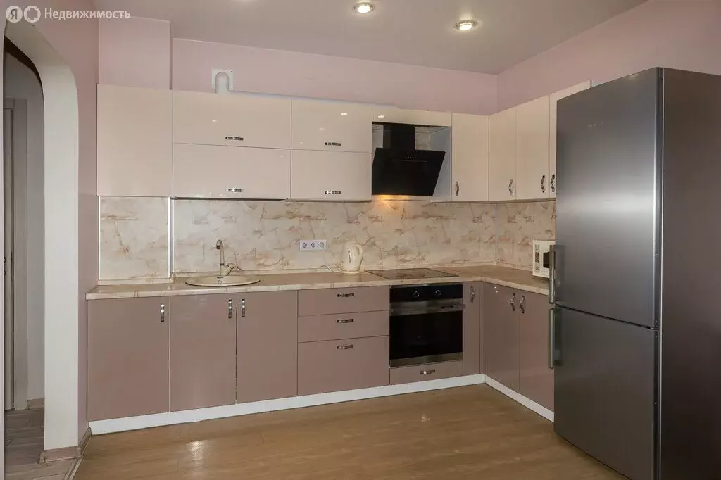 2-комнатная квартира: Иркутск, Советская улица, 35 (55 м) - Фото 0