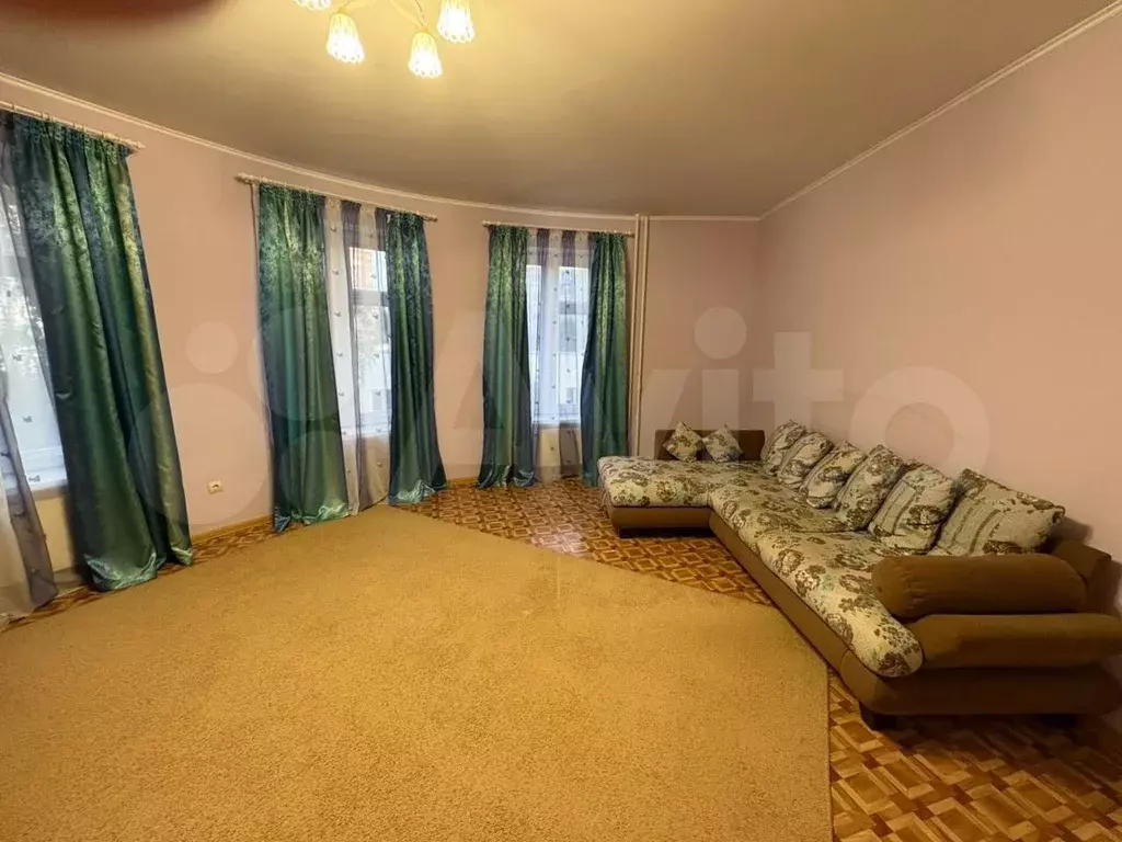 1-к. квартира, 58 м, 3/10 эт. - Фото 0