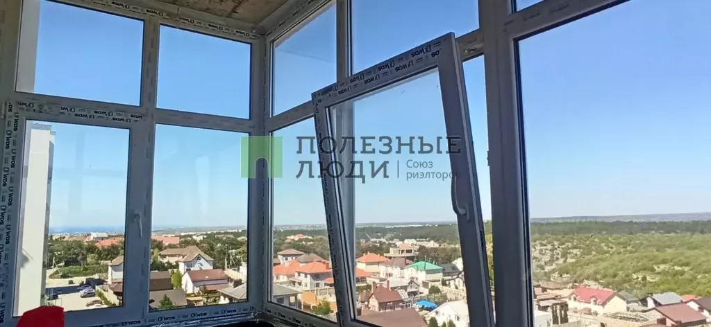 2-к кв. Севастополь ул. Горпищенко, 127к9 (56.7 м) - Фото 0