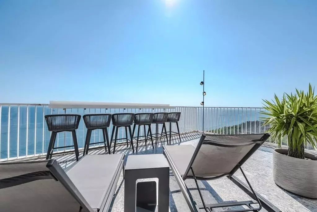 3-к кв. Краснодарский край, Сочи Центральный мкр, пер. Морской, 1к1 ... - Фото 1