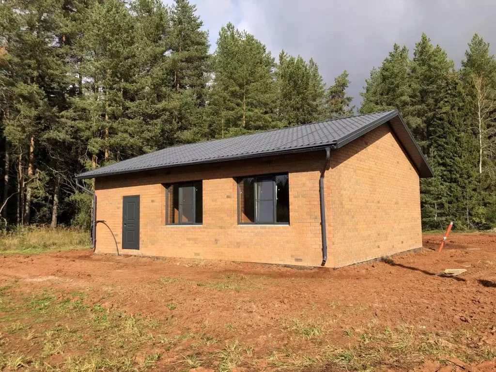 Дом в Кировская область, Слободской район, Шиховское с/пос, д. Рожки  ... - Фото 0