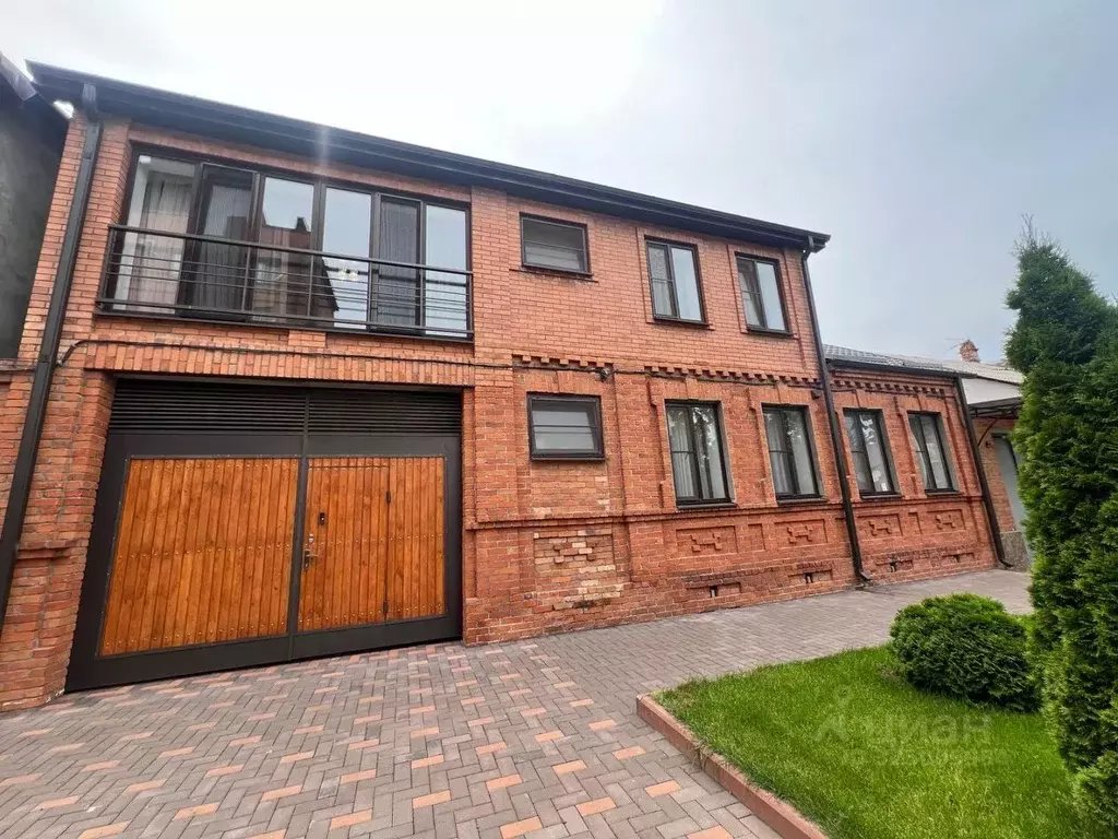 Дом в Северная Осетия, Владикавказ ул. Дзержинского (160 м) - Фото 1