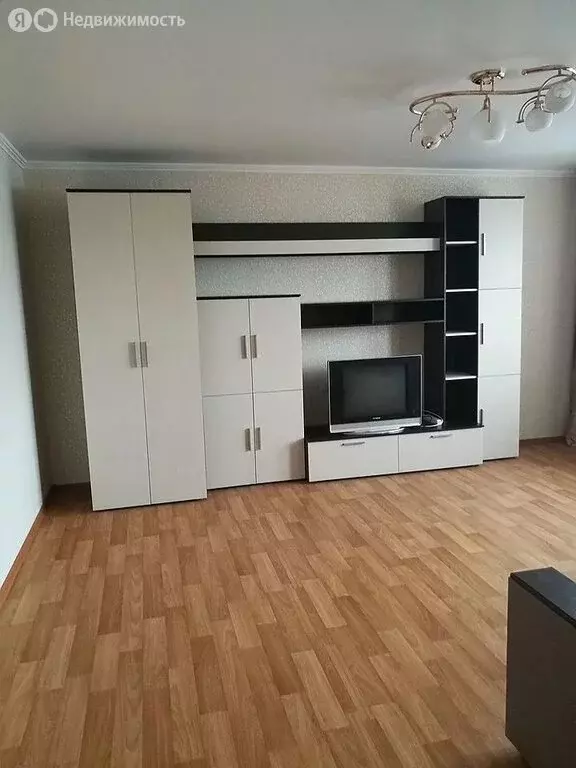 2-комнатная квартира: Тюмень, улица Карла Маркса, 12к1 (72.3 м) - Фото 0