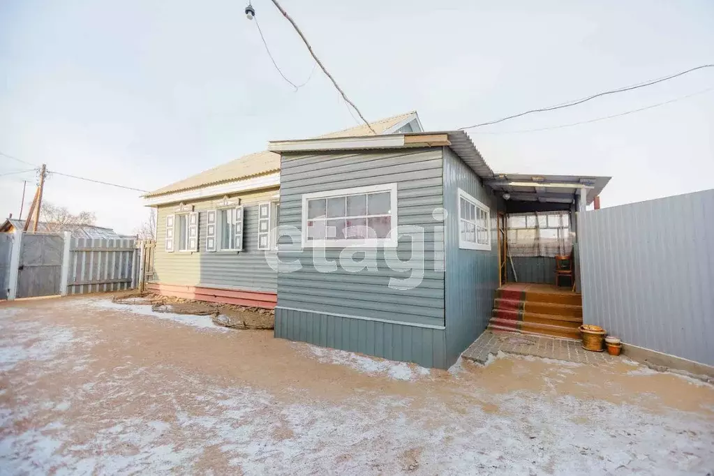 Дом в Бурятия, Тарбагатайский район, Саянтуйское с/пос, с. Нижний ... - Фото 1