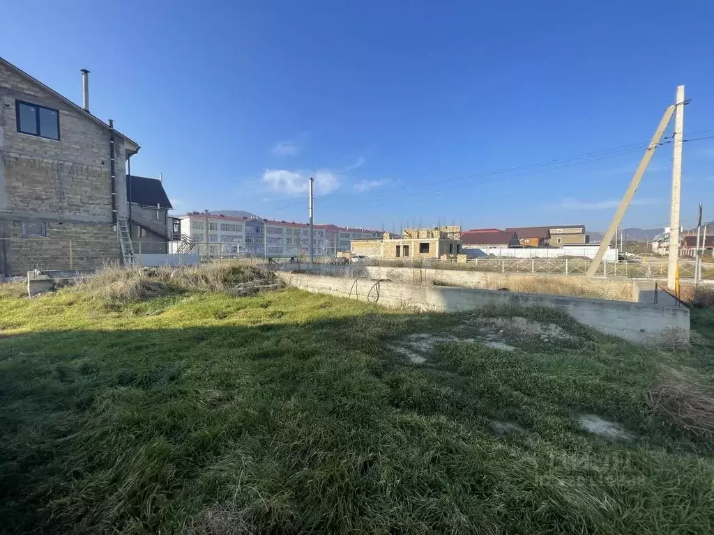 Участок в Крым, Судак ул. Коммунальная (6.0 сот.) - Фото 1