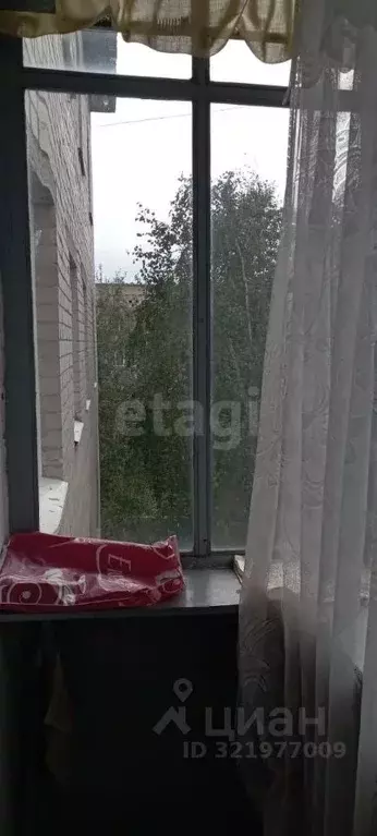 1-к кв. Челябинская область, Троицк ул. Имени Ю.А. Гагарина, 34 (30.7 ... - Фото 0