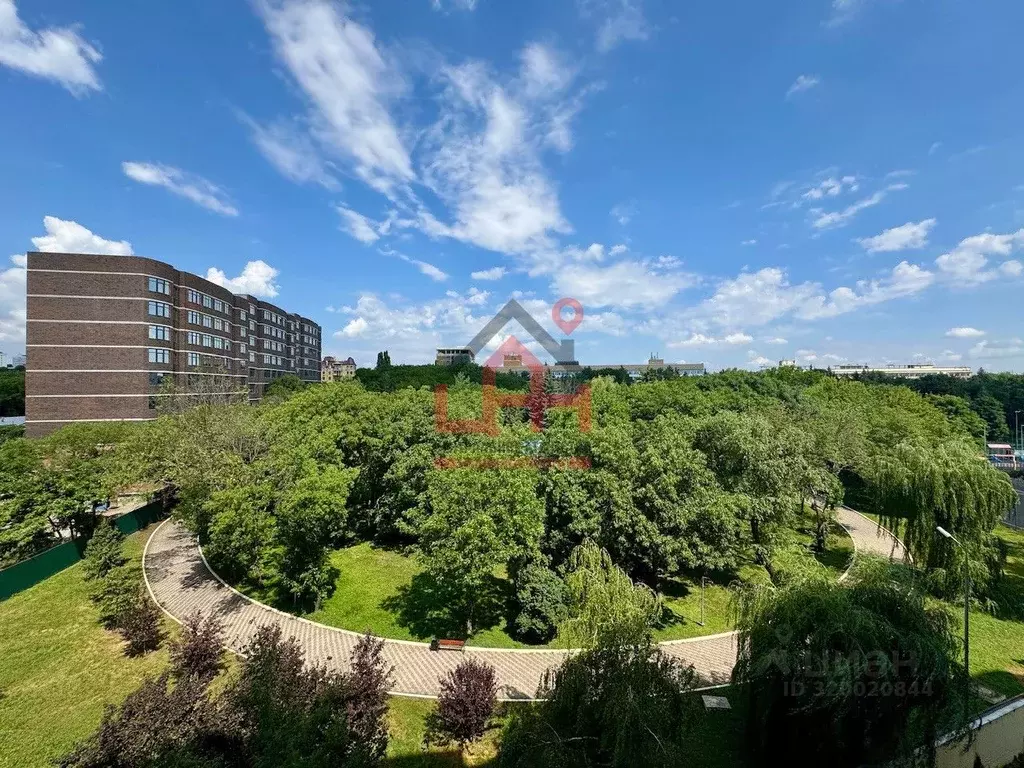2-к кв. Ставропольский край, Ессентуки ул. Нелюбина, 25/1 (93.9 м) - Фото 0