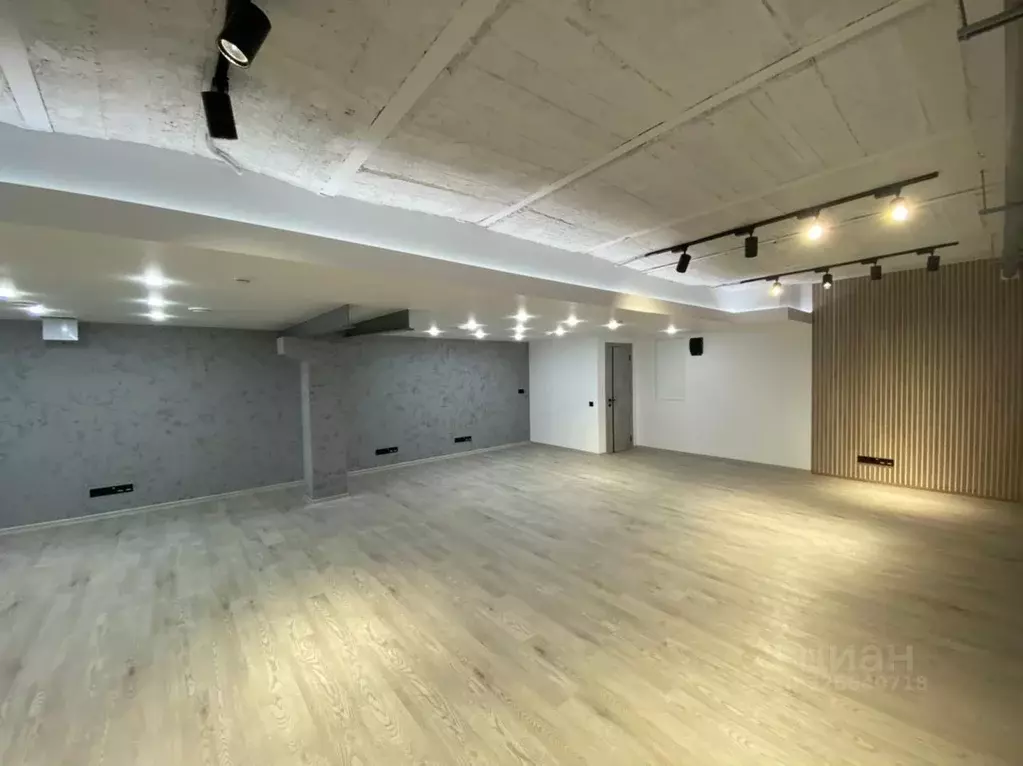 Помещение свободного назначения в Санкт-Петербург Лиговский просп., ... - Фото 1