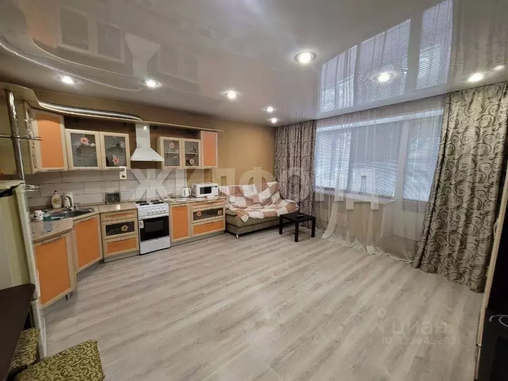 2-к кв. Хакасия, Абакан ул. Кирова, 120к2 (57.6 м) - Фото 1