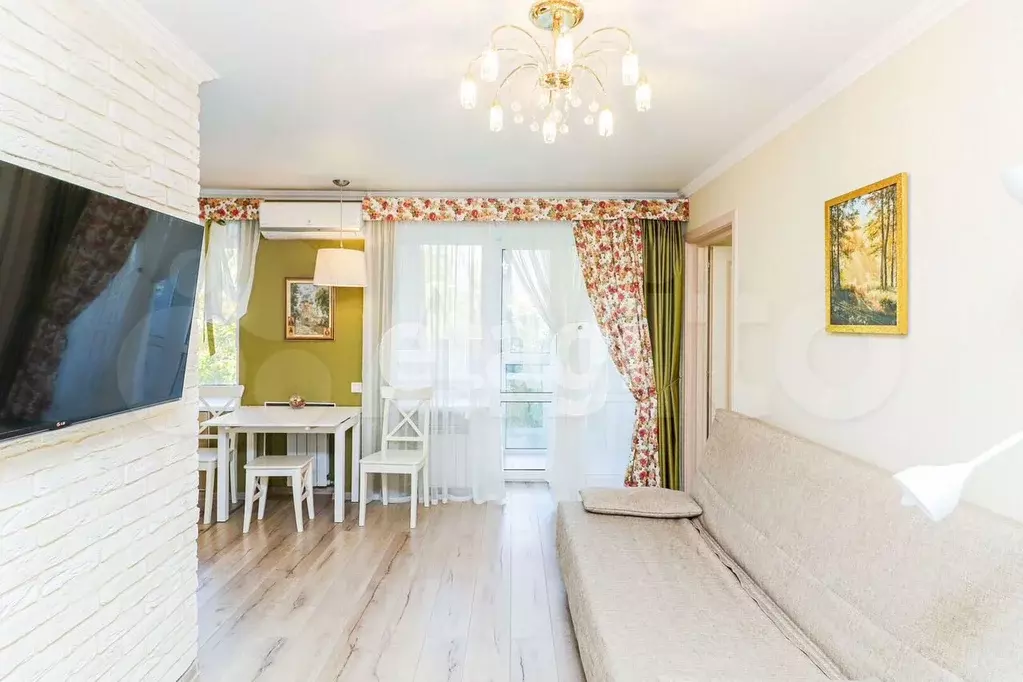 2-к. квартира, 42,5 м, 5/5 эт. - Фото 1