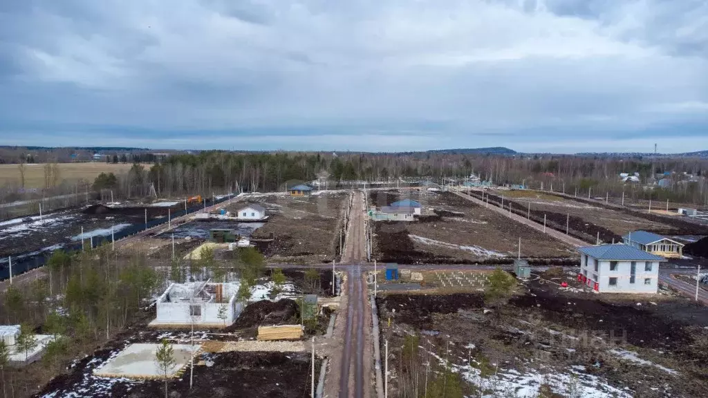 Участок в Ленинградская область, Гатчинский район, Свое Место СНТ ул. ... - Фото 0